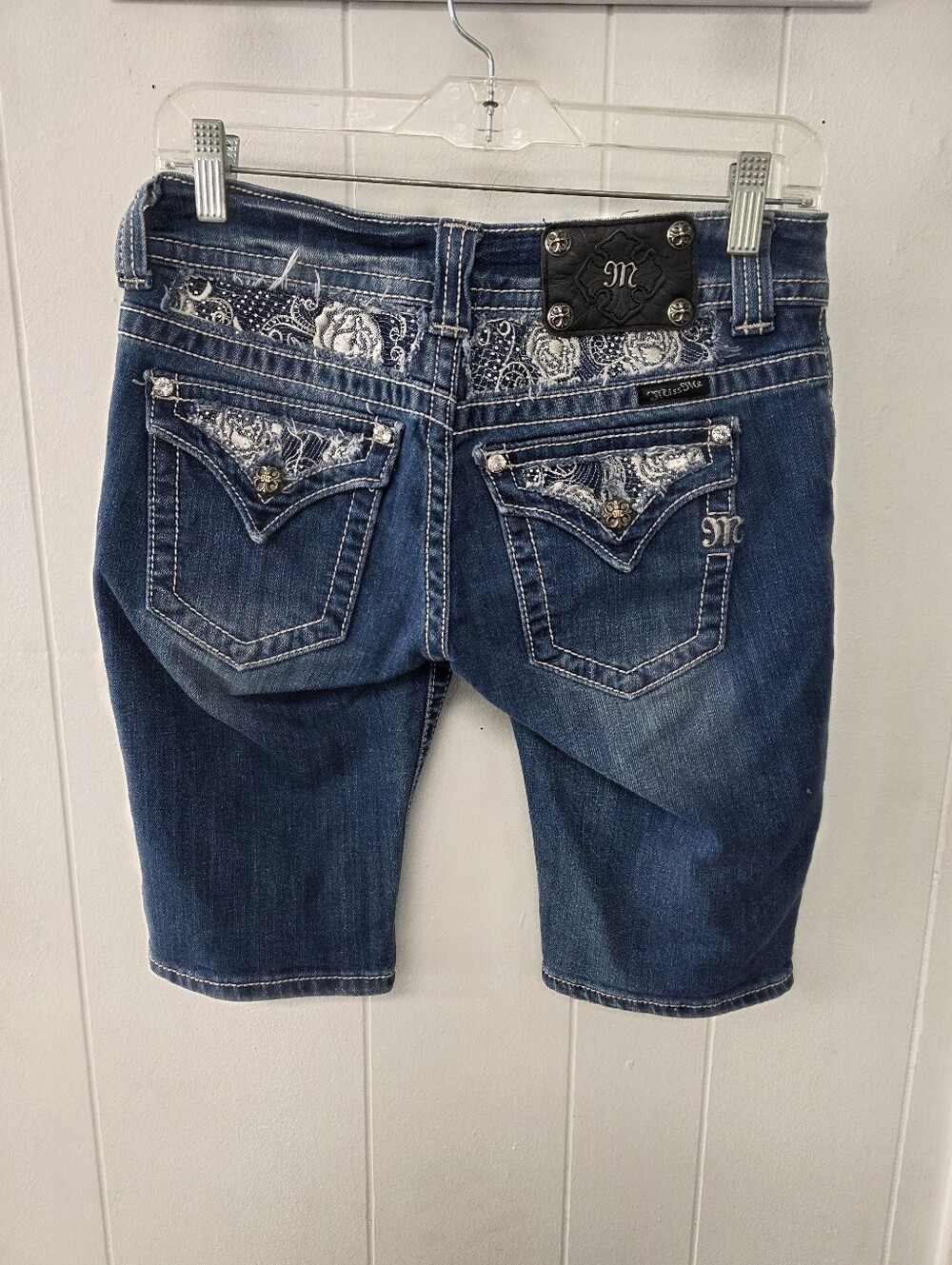 Miss Me Sz 27 Y2k Bermuda Shorts Vintage Bling Denim